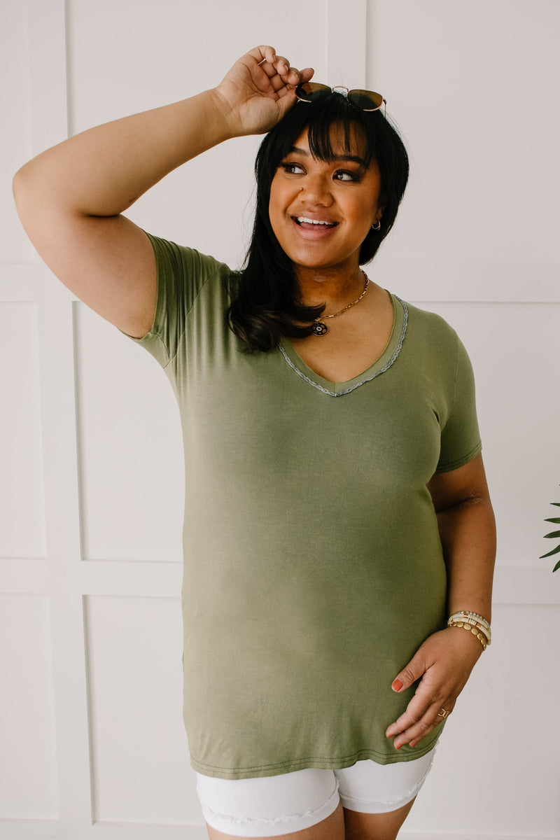 Andy Short Sleeve Top in Olive