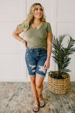 Andy Short Sleeve Top in Olive