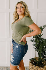 Andy Short Sleeve Top in Olive