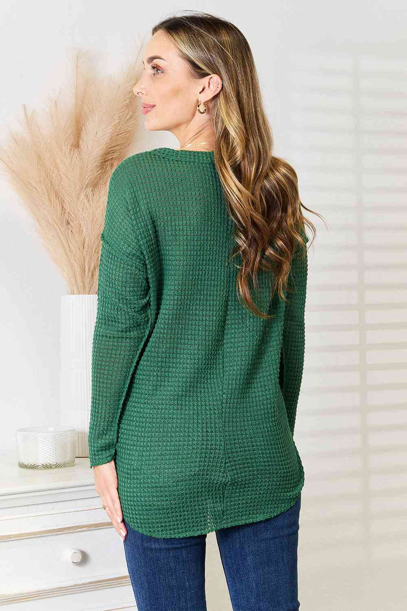 Culture Code Scoop Neck Patch Pocket Top in Green